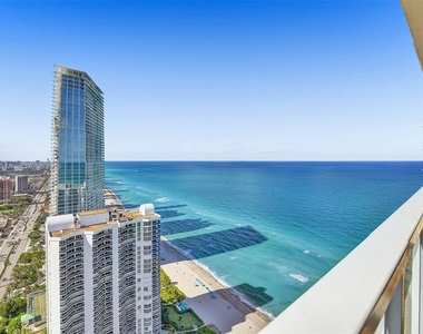 16699 Collins Ave - Photo Thumbnail 23