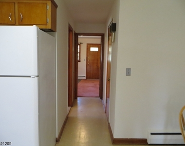 623 Bloomfield Ave - Photo Thumbnail 6