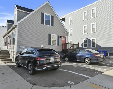 188 E Street - Photo Thumbnail 23