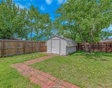 1415 Richland Court - Photo Thumbnail 17