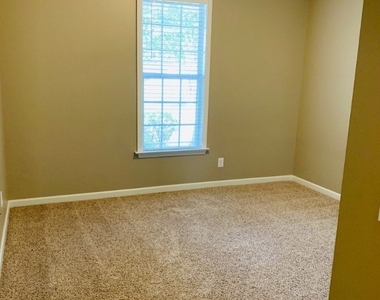 9401 Crofton Court - Photo Thumbnail 26