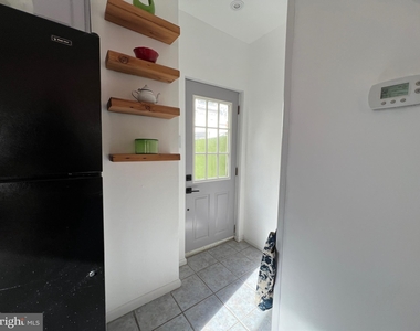 718 S Darien Street - Photo Thumbnail 9