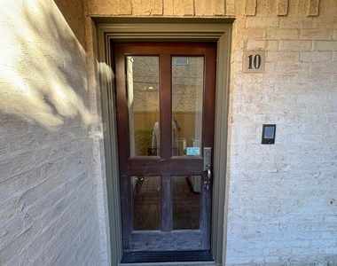 4153 Hyer Street - Photo Thumbnail 1