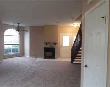 4614 Georgetown Place - Photo Thumbnail 12