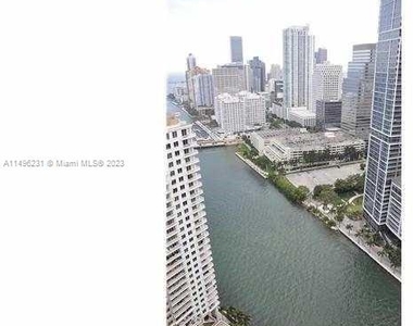 901 Brickell Key Blvd - Photo Thumbnail 7