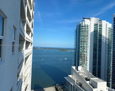 1200 Brickell Bay Dr - Photo Thumbnail 12