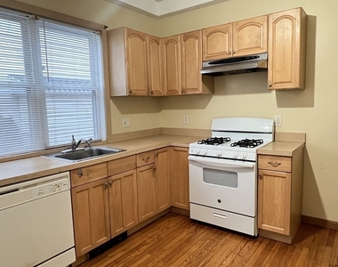 20 Pearl St - Photo Thumbnail 1