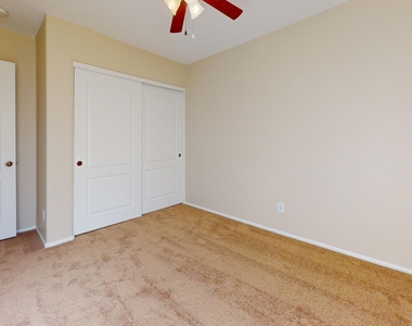 2425 W Cordia Lane - Photo Thumbnail 34