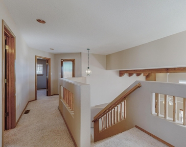 4404 Red Tail Court - Photo Thumbnail 31