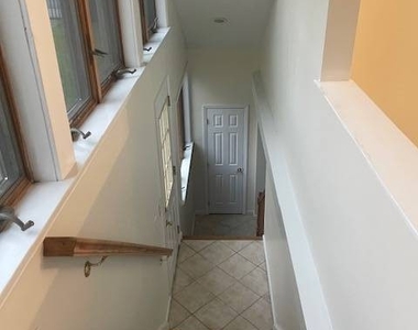 119 Palisade St - Photo Thumbnail 8