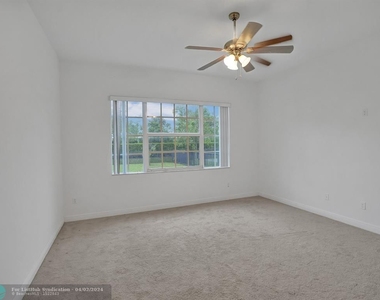 10111 Edgewater Ct - Photo Thumbnail 29