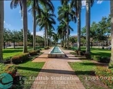 807 Sw 147th Ave - Photo Thumbnail 10