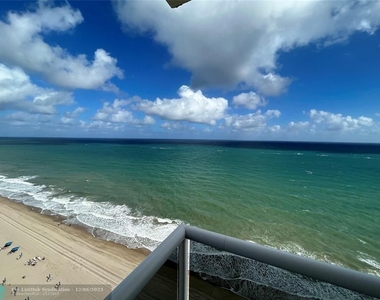 3500 Galt Ocean Dr - Photo Thumbnail 4