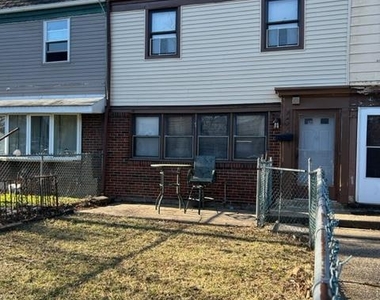 2421 Bloomsdale Rd - Photo Thumbnail 22