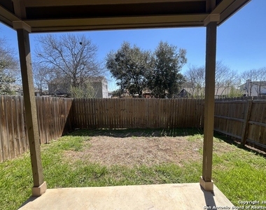 6646 Mia Way - Photo Thumbnail 29