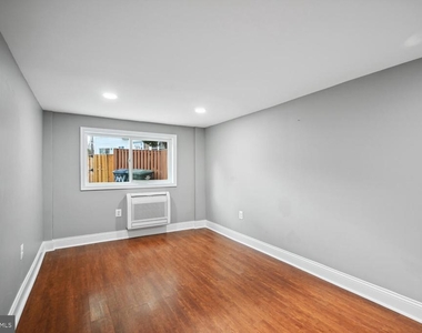 4608 Iowa Ave Nw - Photo Thumbnail 4