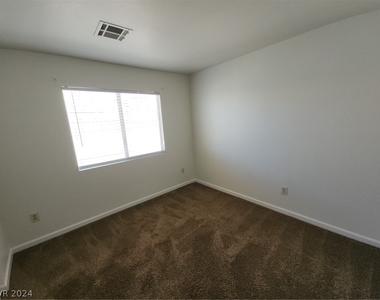 6608 Ives Avenue - Photo Thumbnail 27