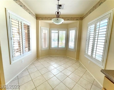 10305 Sawmill Avenue - Photo Thumbnail 4