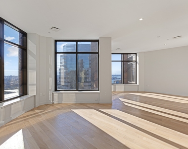 75 Wall Street - Photo Thumbnail 3