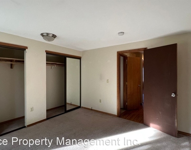 11990 Sw Corby Dr. #17 - Photo Thumbnail 35