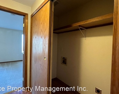 11990 Sw Corby Dr. #17 - Photo Thumbnail 24