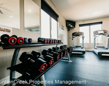 84 Silver Maple Ridge - Photo Thumbnail 20