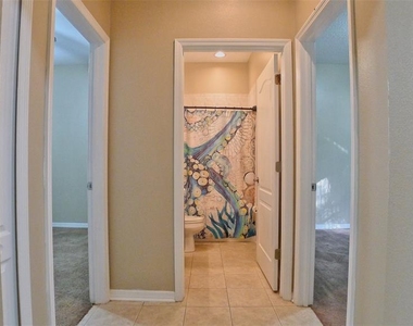 1134 Emerald Hill Way - Photo Thumbnail 7