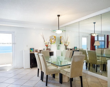 9225 Collins Ave - Photo Thumbnail 5