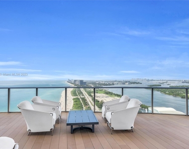 15701 Collins Ave - Photo Thumbnail 22