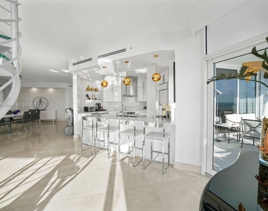 6301 Collins Ave - Photo Thumbnail 40