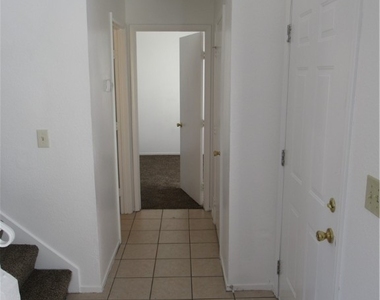 2622 Sesame Drive - Photo Thumbnail 17