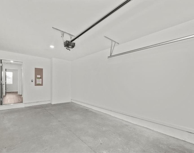 415 Burton Drive - Photo Thumbnail 27