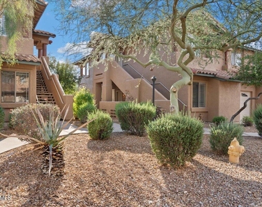 11500 E Cochise Drive - Photo Thumbnail 19