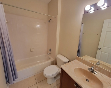 4247 Raleigh Way - Photo Thumbnail 18