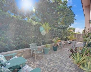 4620 Bougainvilla Dr - Photo Thumbnail 10