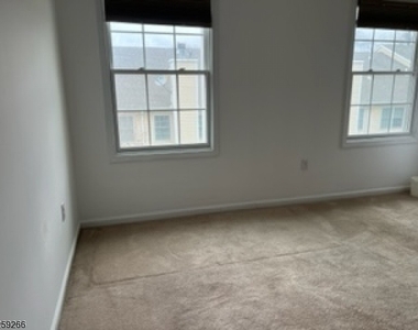 15 Cicely Ct - Photo Thumbnail 8