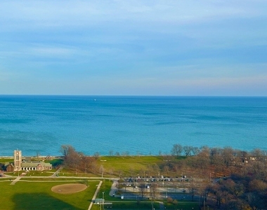 3660 N Lake Shore Drive - Photo Thumbnail 12