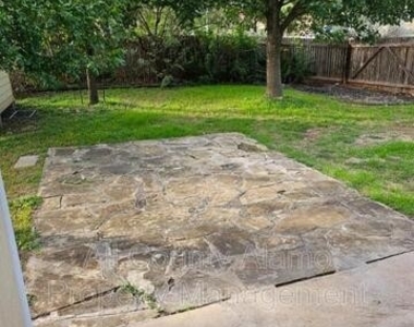 11123 Verbena Path - Photo Thumbnail 14