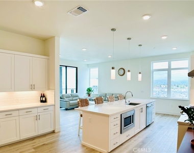 3578 Rambla Pl - Photo Thumbnail 5