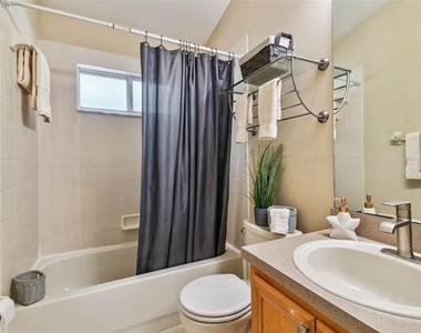 3407 Gray Whetstone Street - Photo Thumbnail 10