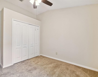 3407 Gray Whetstone Street - Photo Thumbnail 7