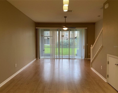 11221 Windsor Place Circle - Photo Thumbnail 8