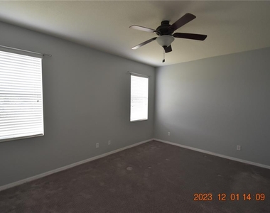 8714 Sandy Plains Drive - Photo Thumbnail 23