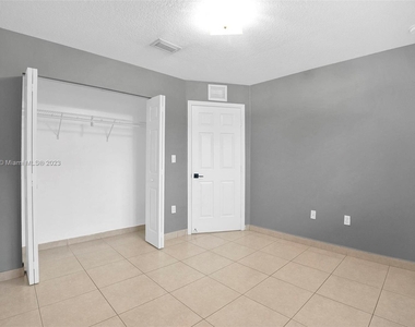 16915 Sw 94th Ct - Photo Thumbnail 17