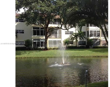 5111 W Oakland Park Blvd - Photo Thumbnail 17