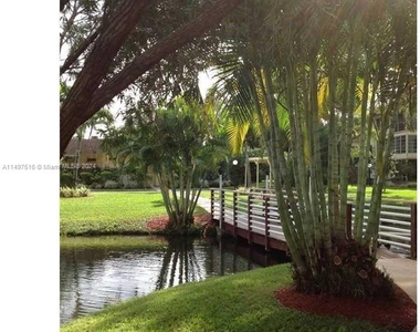 5111 W Oakland Park Blvd - Photo Thumbnail 19