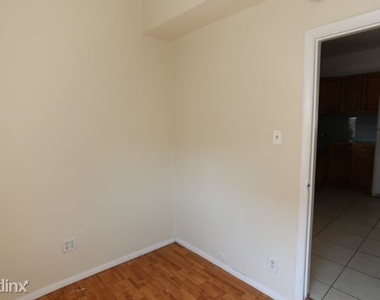 2458 N. Clybourn, Unit R-8 - Photo Thumbnail 14