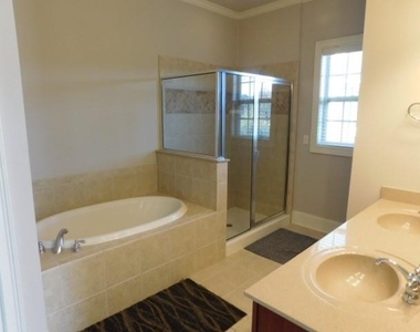 2300 Peachford Road - Photo Thumbnail 16