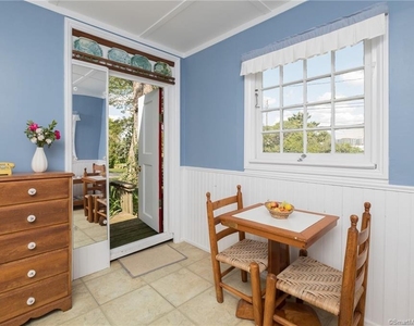 10 Morgan Point - Photo Thumbnail 35