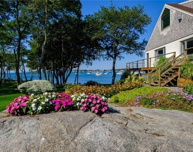 10 Morgan Point - Photo Thumbnail 2